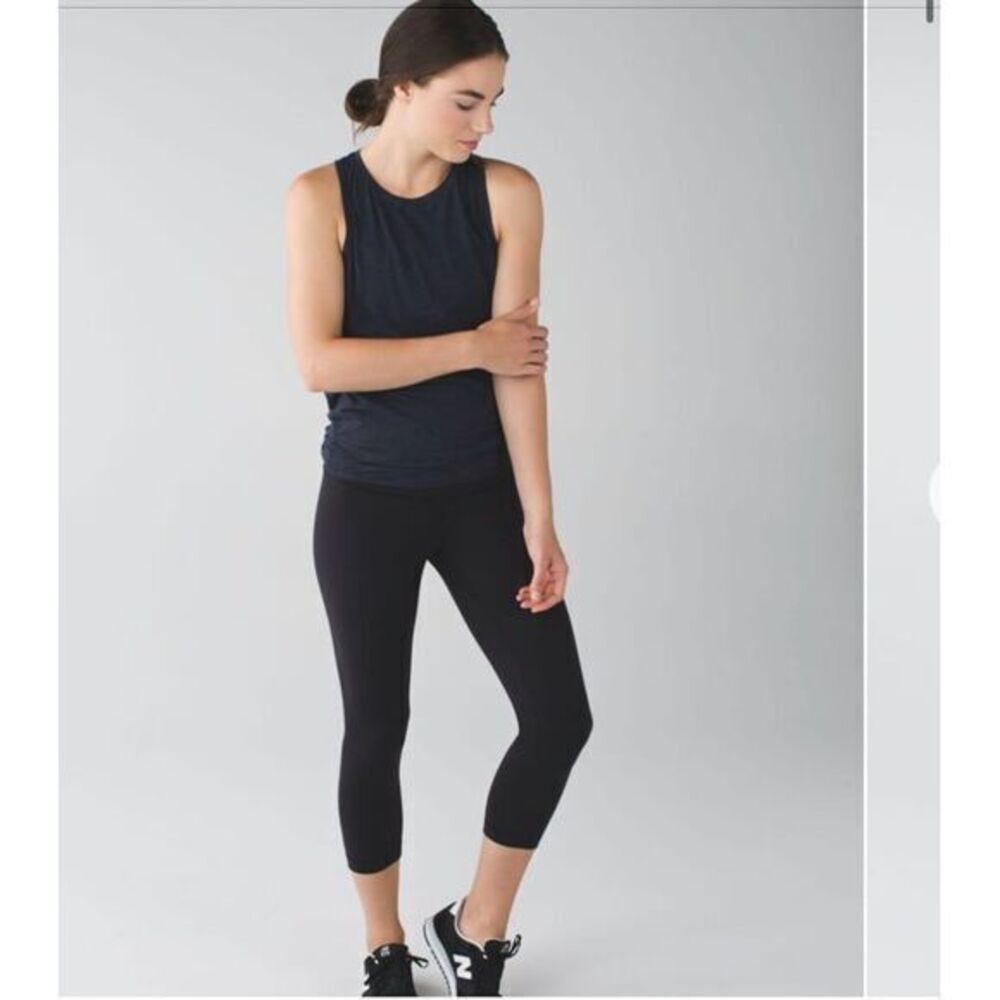 Lululemon wunder under crop 11‎ luon roll down 2